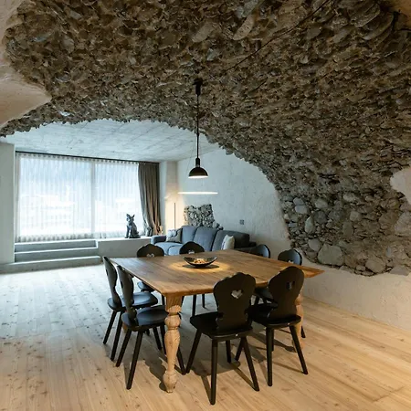 Grotta Balzer * Pradelle